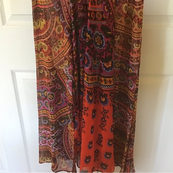 Anthropologie Akemi + Kin Paisley Maxi Dress - Picture 5 of 9